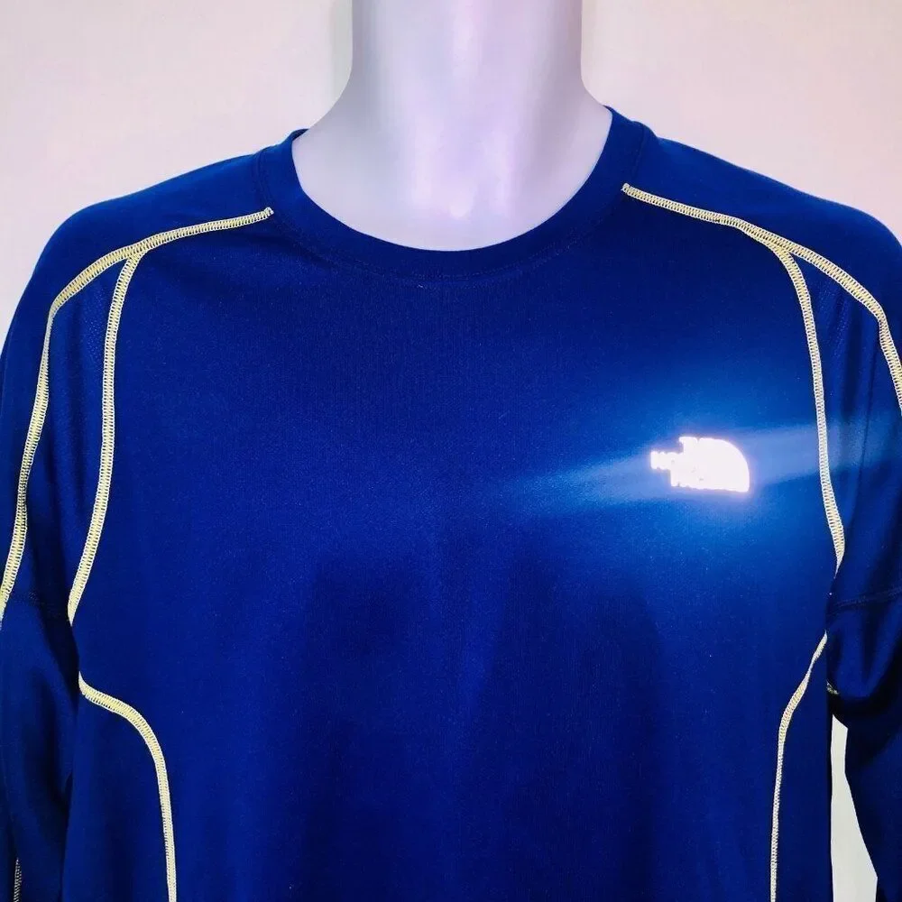 The North Face Mens L Blue Shirt Layering Long Sleeve Athletic Flash Dry